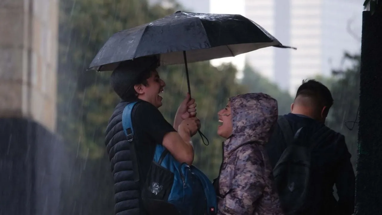 Frente frío 41 llega este viernes con lluvias muy fuertes, granizo y posibles tornados
