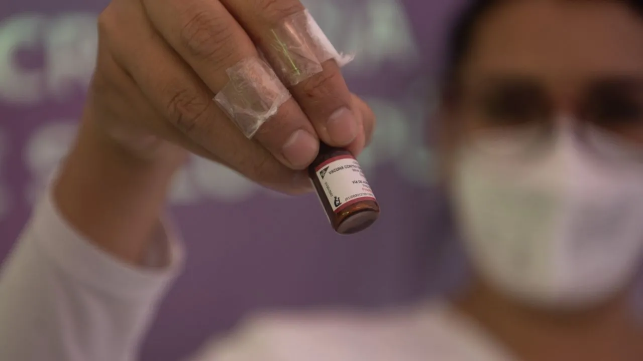 Ssa cuenta con 28 millones de dosis contra el sarampión “listas para aplicarse de inmediato”