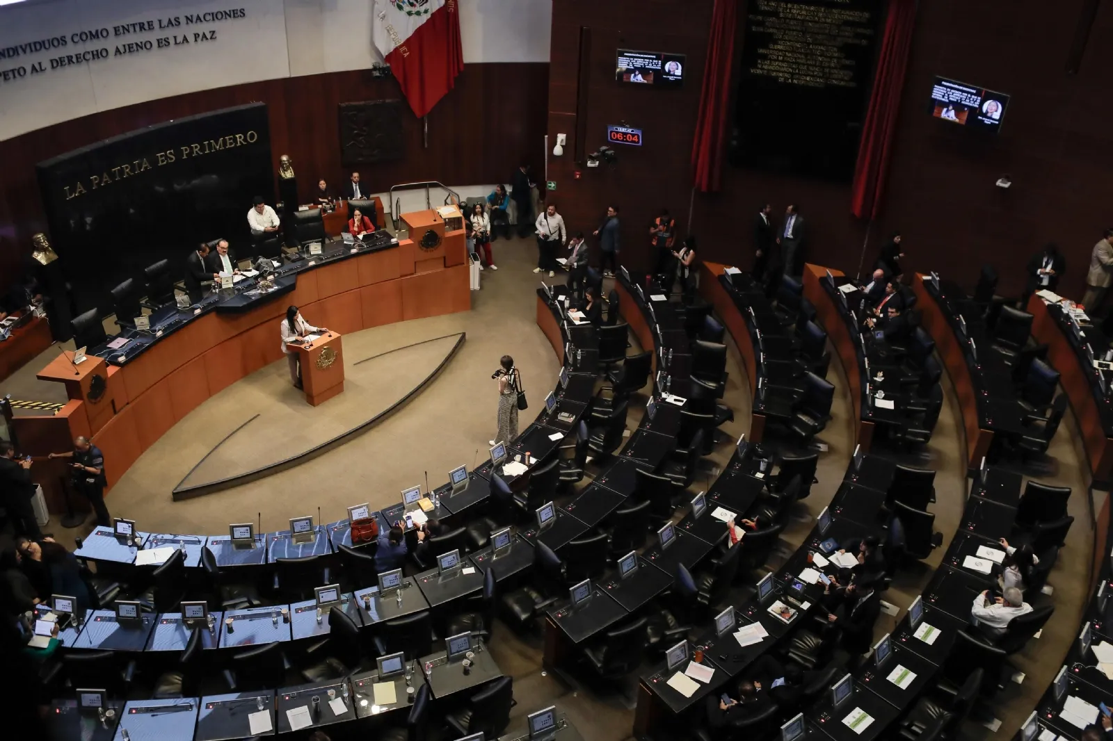 Diputados aprueban Ley de Adquisiciones y extinguen Compranet