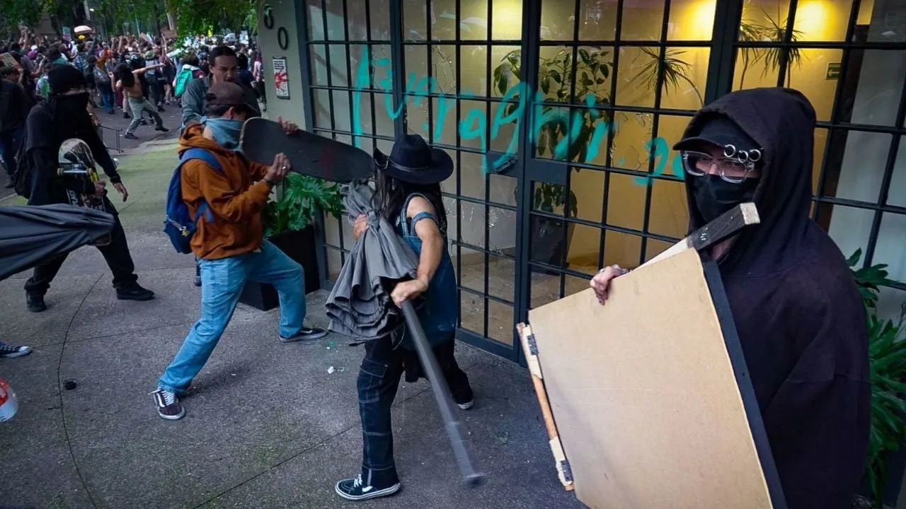 Departamento de Estado de EU alerta sobre protestas anti gentrificación de este domingo