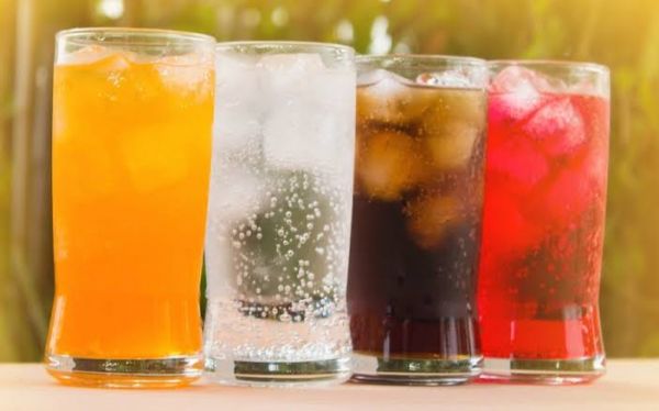 ¿Qué hace que los refrescos sean adictivos?