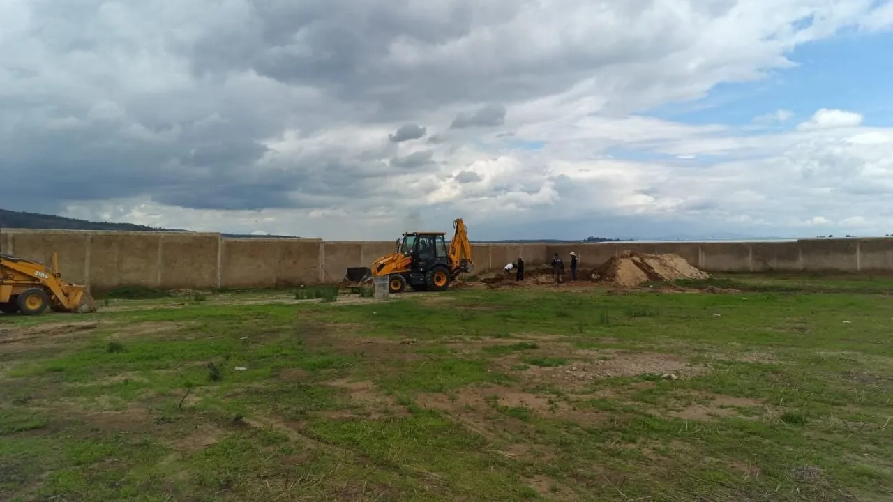 Gobierno de Jalisco impone hermetismo total en la megafosa de Las Agujas en Zapopan