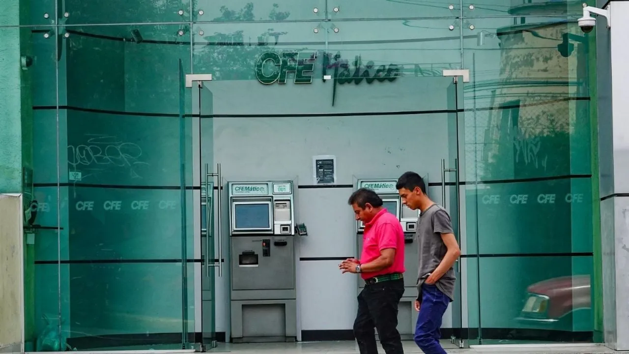 La CFE se endeuda para seguir pagando deuda... que heredará a los próximos gobiernos