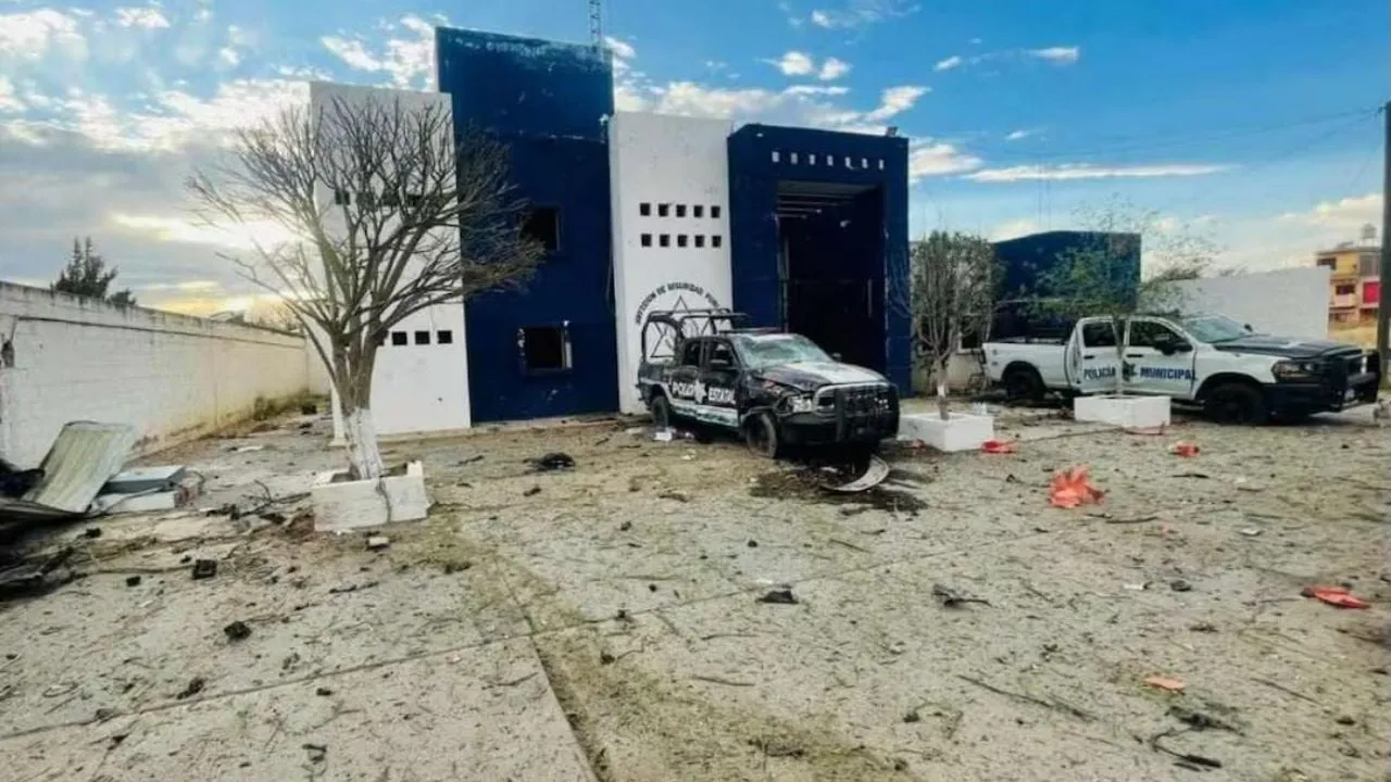 Atacan con explosivos la comandancia de la policía de Luis Moya, Zacatecas (Videos)