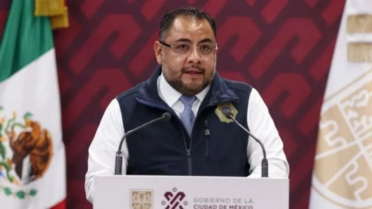 De operar Reclusorios a Interpol, el camino de Omar Reyes Colmenares como nuevo jefe de la UIF