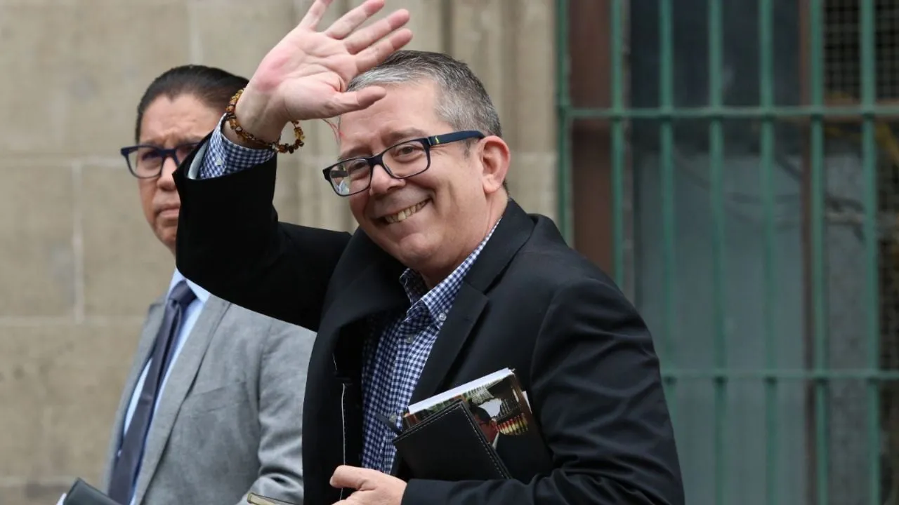 Secretaría Anticorrupción inicia investigación contra Jenaro Villamil y jefe de Infodemia