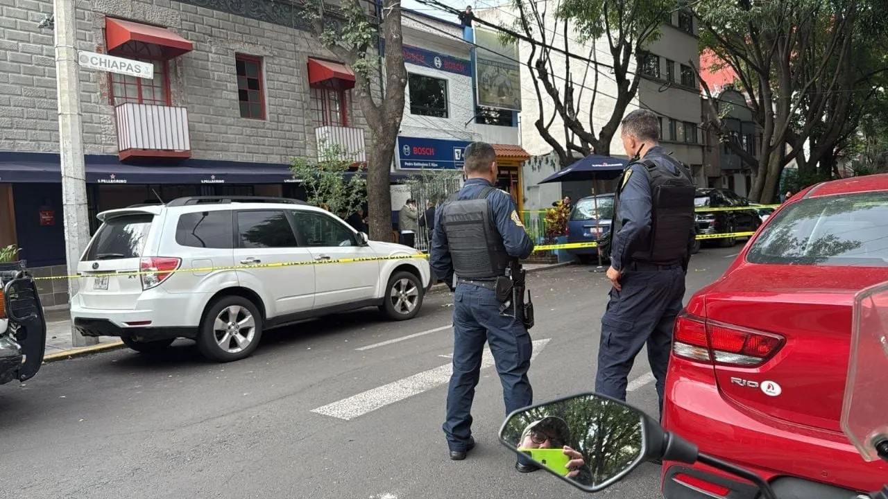 Disparan en una cafetería de la colonia Roma; fue el tercer ataque del día en la CDMX