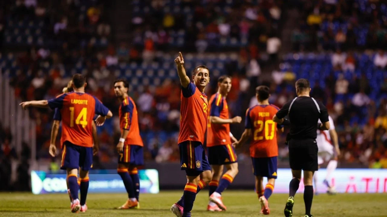 Con cuadro de lujo, España derrota 3-1 a Perú en duelo amistoso en el Estadio Cuauhtémoc (Videos)