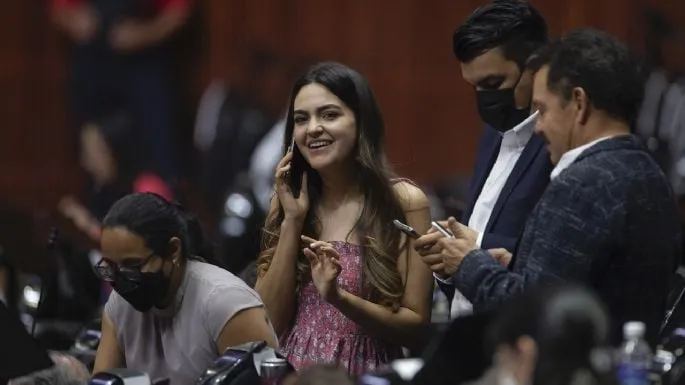 Andrea Chávez denunciará al caricaturista Antonio Garci Nieto por difundir imagen erótica falsa