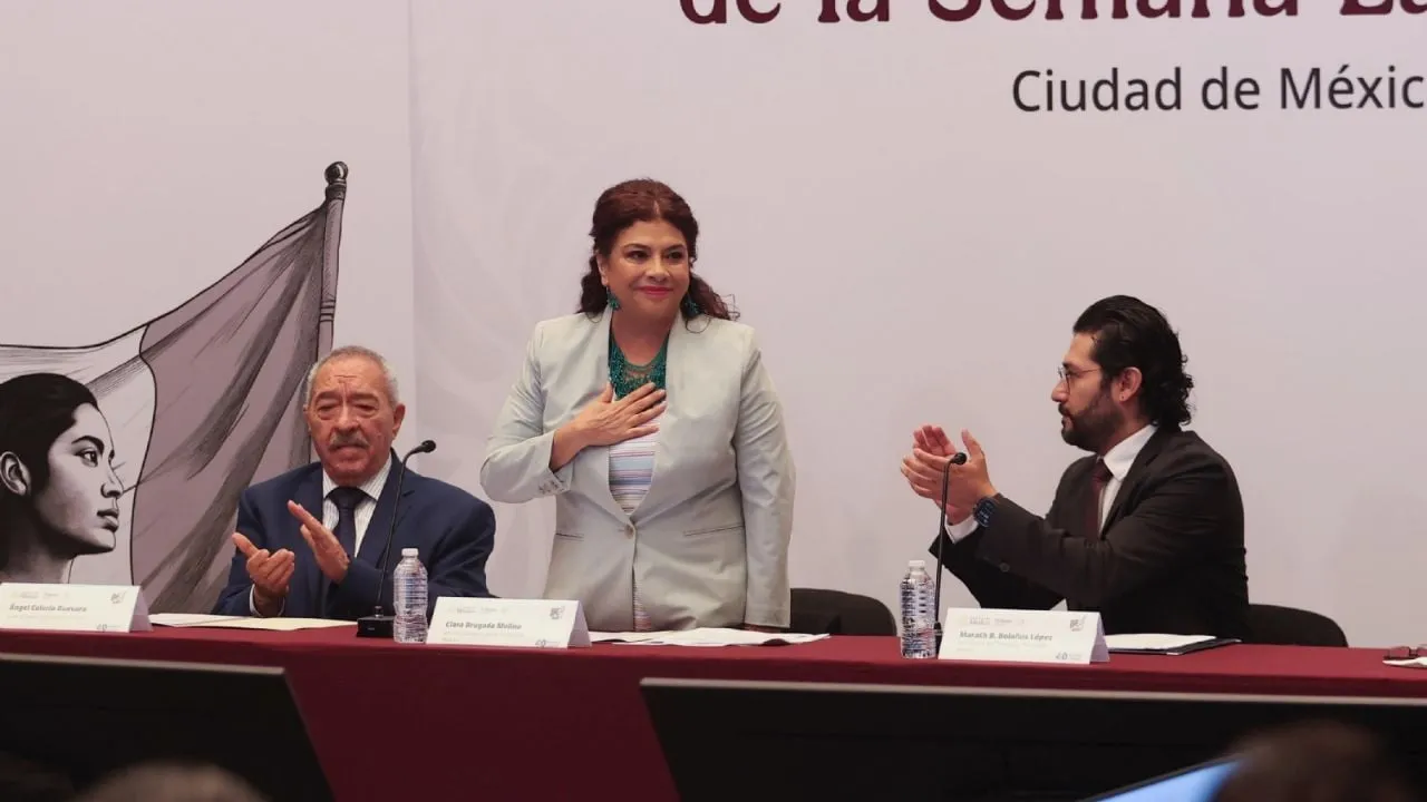 Clara Brugada se declara en favor de la reducción de la jornada laboral a 40 horas