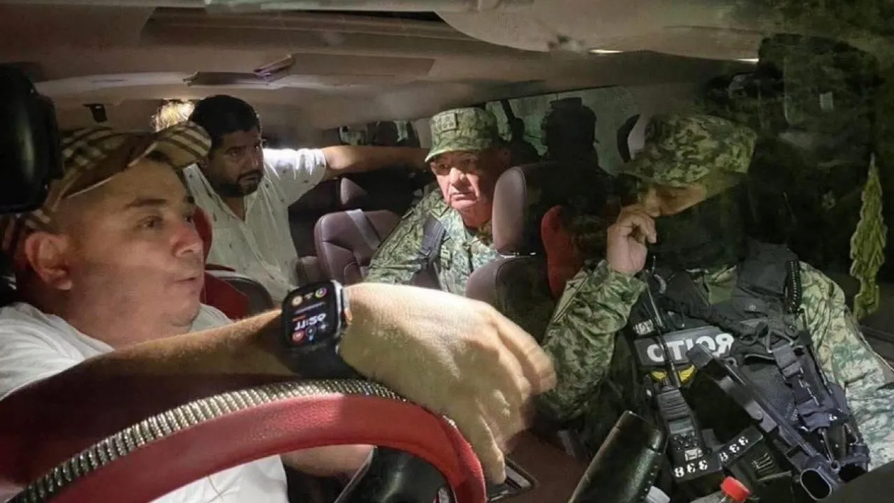 Militares son acorralados por ciudadanos en Nuevo Laredo tras haber robado dinero a comerciante