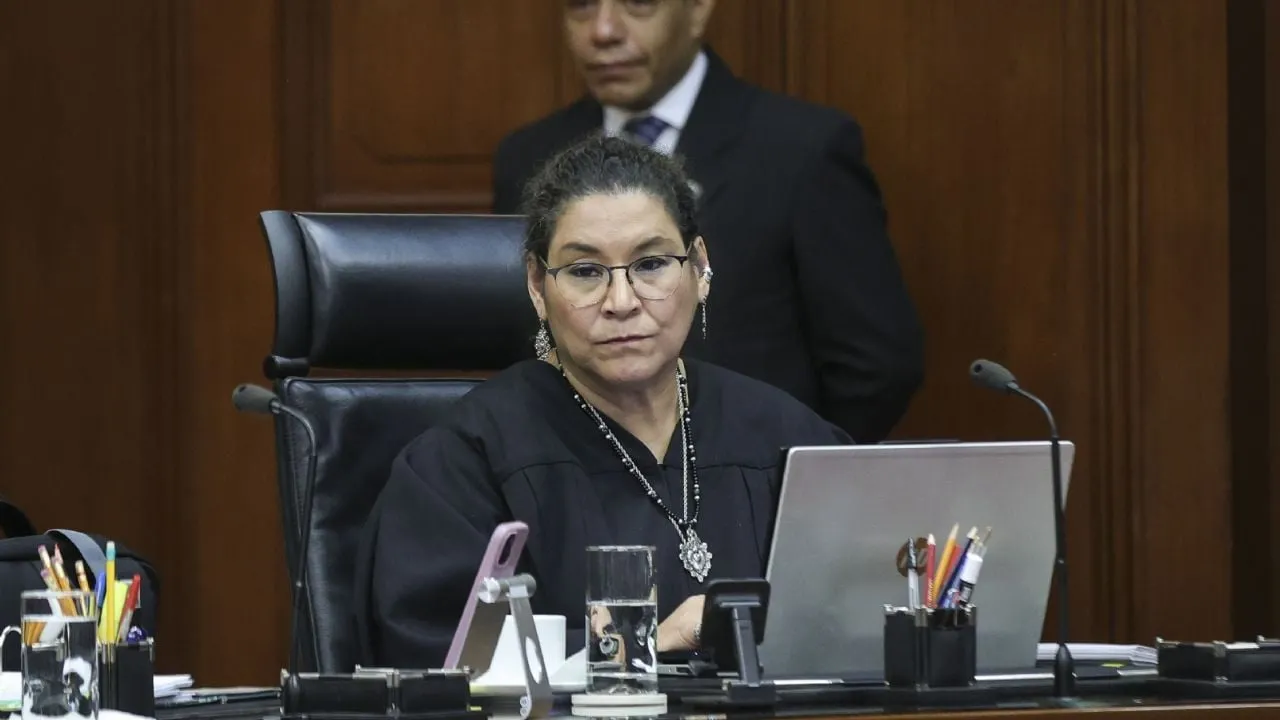 Lenia Batres busca que SCJN no pueda revisar sentencias emitidas por las extintas salas