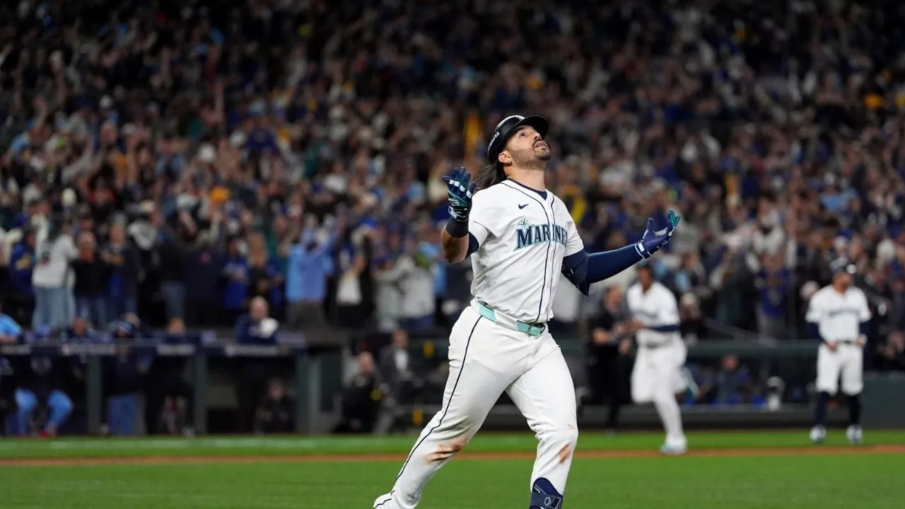 Marineros vencen a Azulejos y están a un triunfo de su primera Serie Mundial