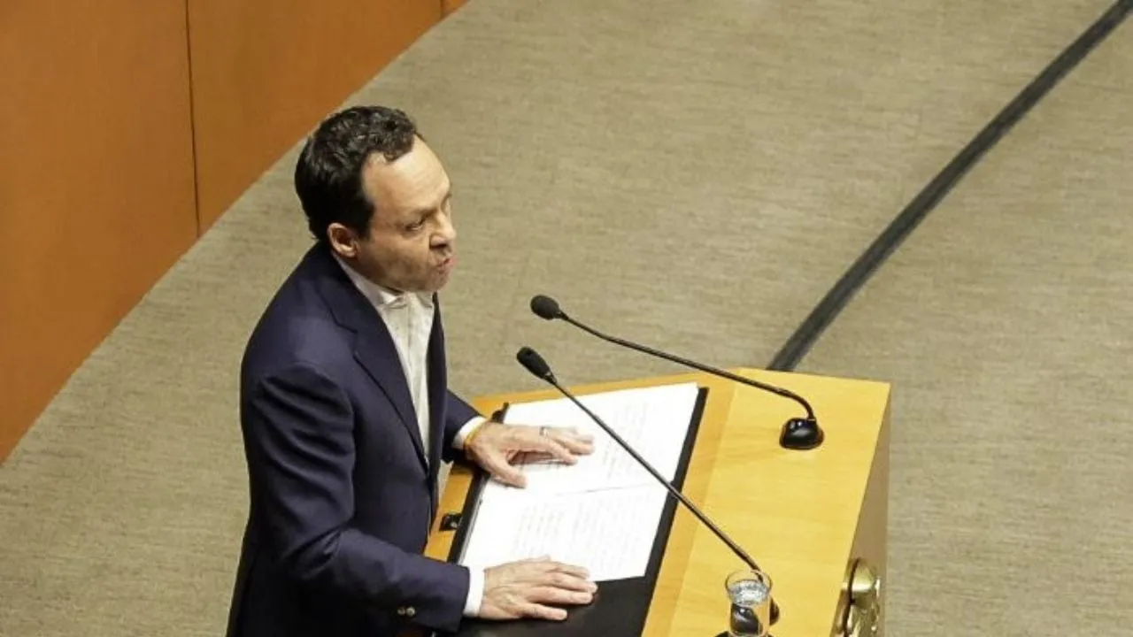 Sheinbaum debería concentrarse en su gobierno y no en la grilla electoral: Clemente Castañeda