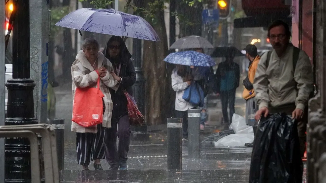Chubascos y lluvias fuertes e intensas pegarán este jueves a los siguientes estados