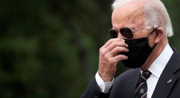 Biden: No usar cubrebocas es un pensamiento neardental