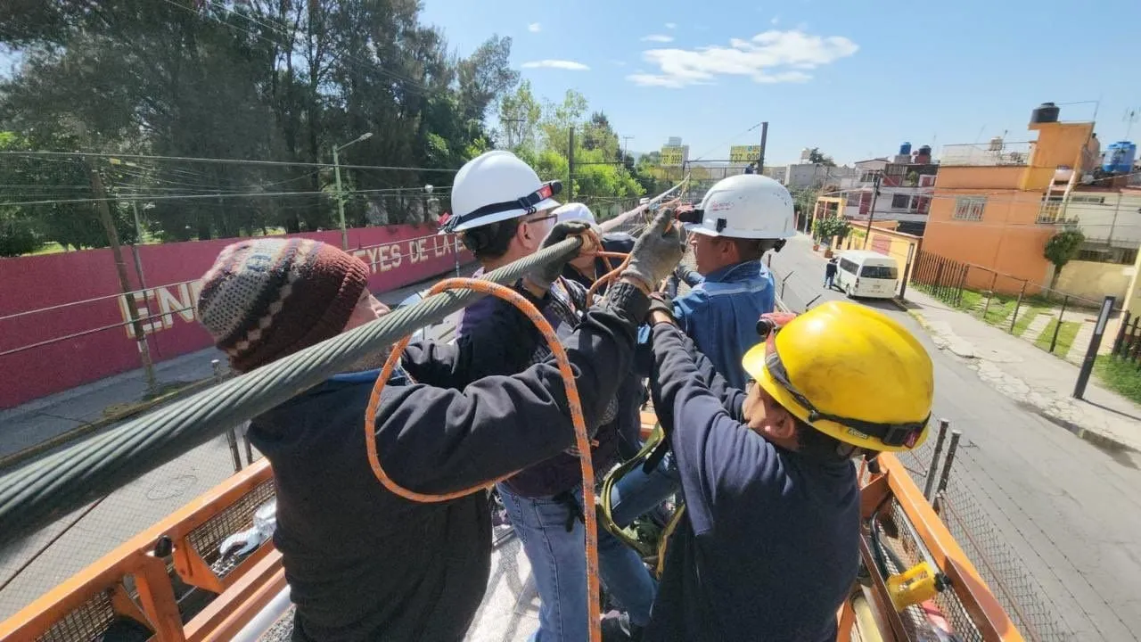 Tras 16 horas, continúan cerradas las estaciones Los Reyes y La Paz de la Línea A del Metro