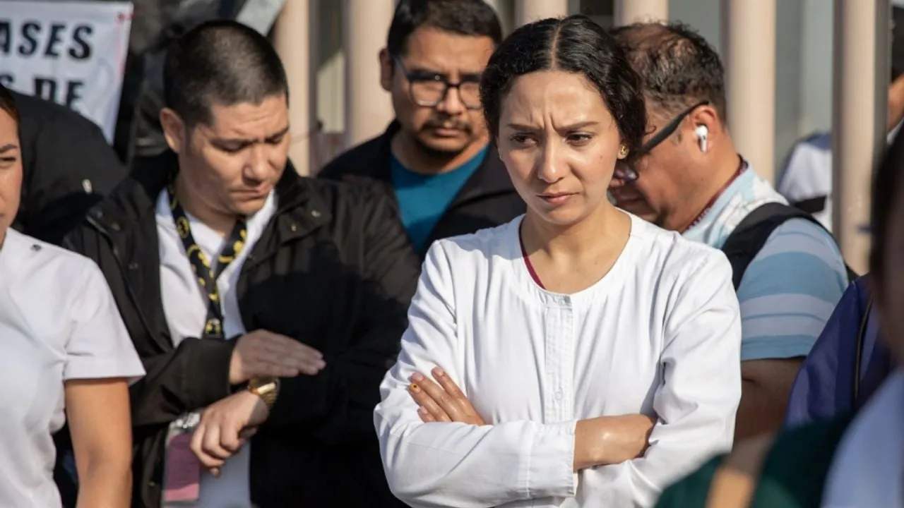 Relevo en coordinación de hospitales de alta especialidad tras protestas de personal médico