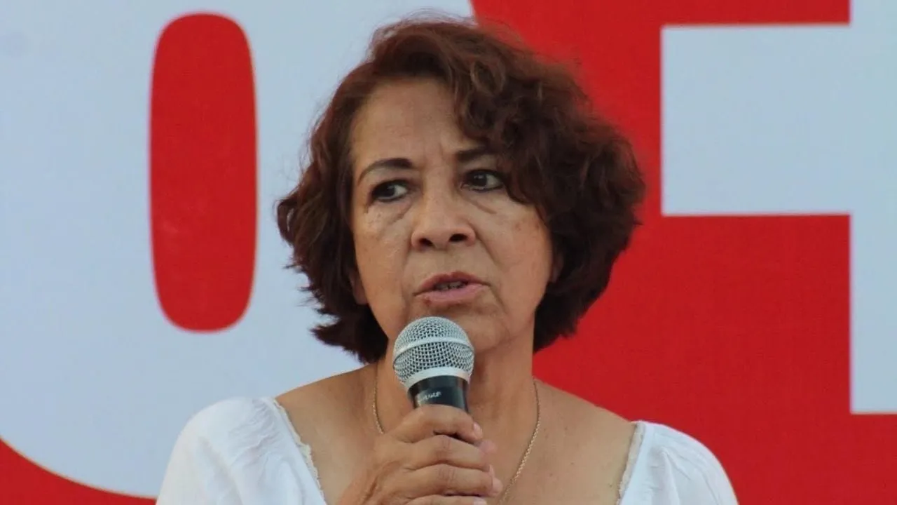 Comando armado irrumpe en ayuntamiento de San Mateo Piñas y mata a la presidenta municipal