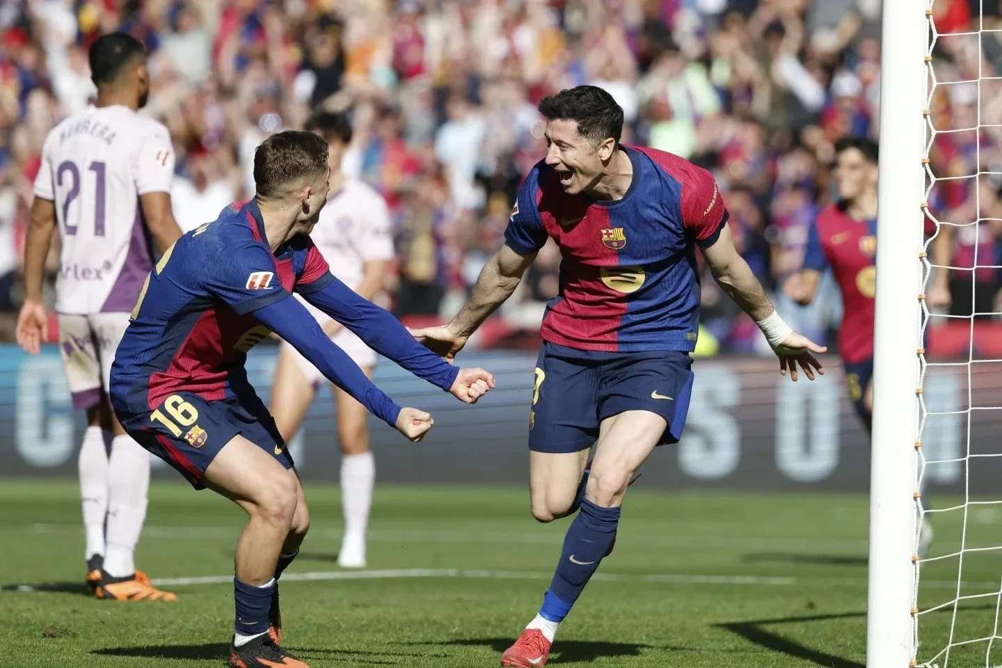 Barcelona vence 4-1 al Girona y recupera la ventaja de 3 puntos sobre el Real Madrid