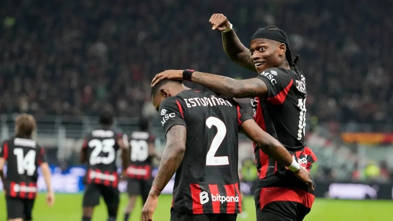 Milan gana el Derby della Madonnina 1-0 para recortar la ventaja del Inter en la Serie A (Video)