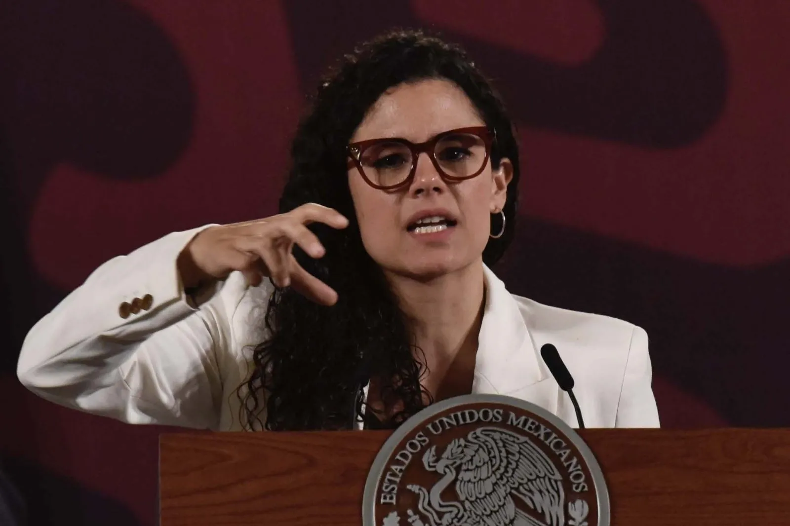 Morena urge a todos los partidos a cerrar filas con Sheinbaum
