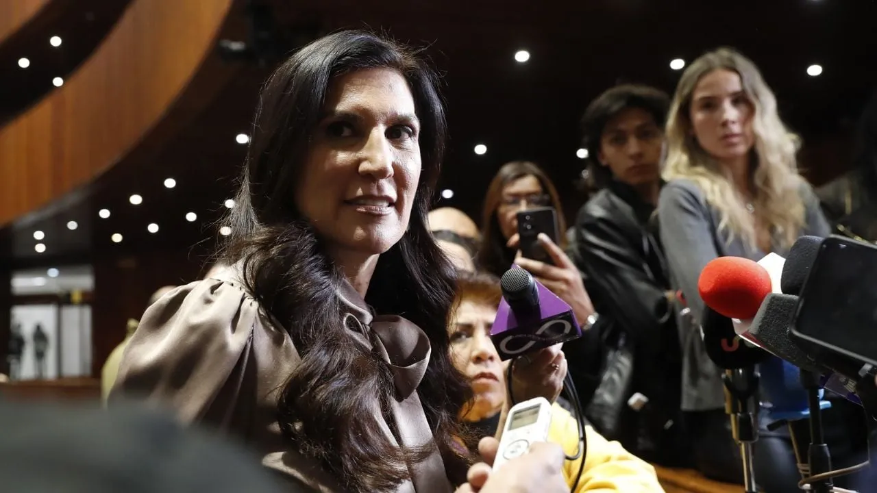 Kenia López Rabadán presenta decálogo sobre la reforma electoral