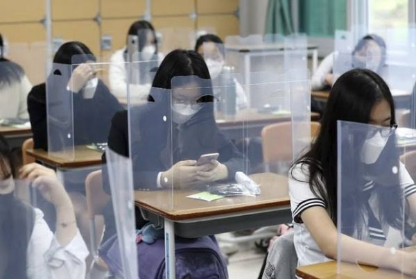 Reportan 179 contagios de COVID19 tras regreso a clases presenciales en EdoMex