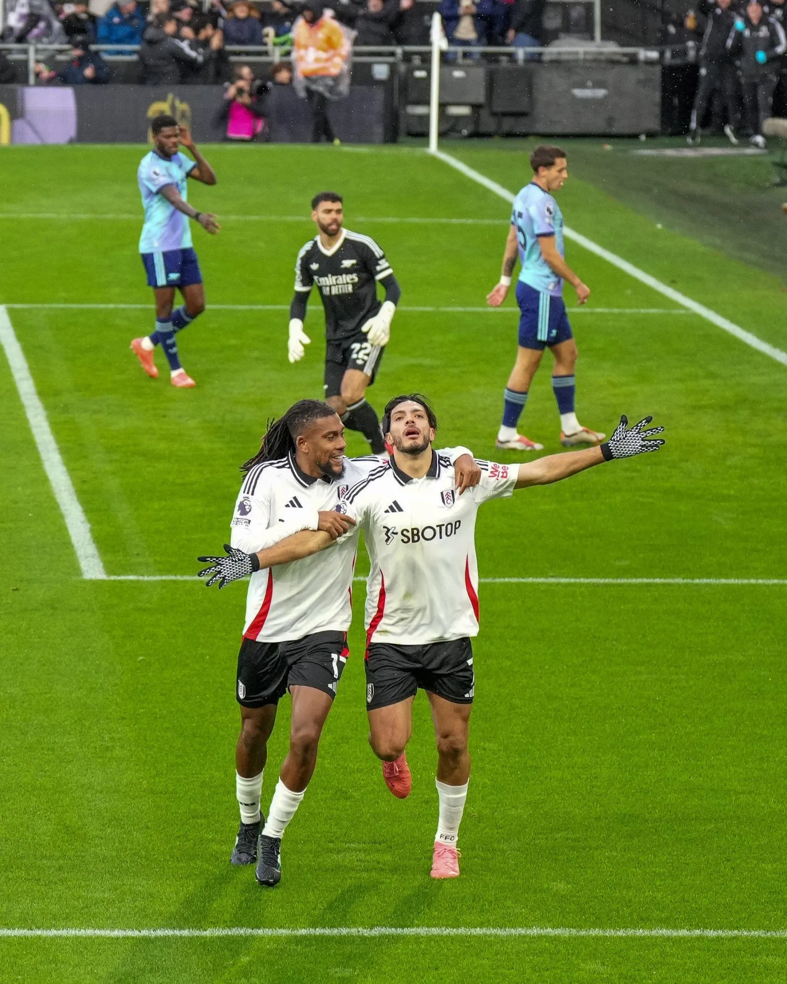Raúl Jiménez anota su gol 52 en Premier League, está a uno de empatar al Chicharito (Video)