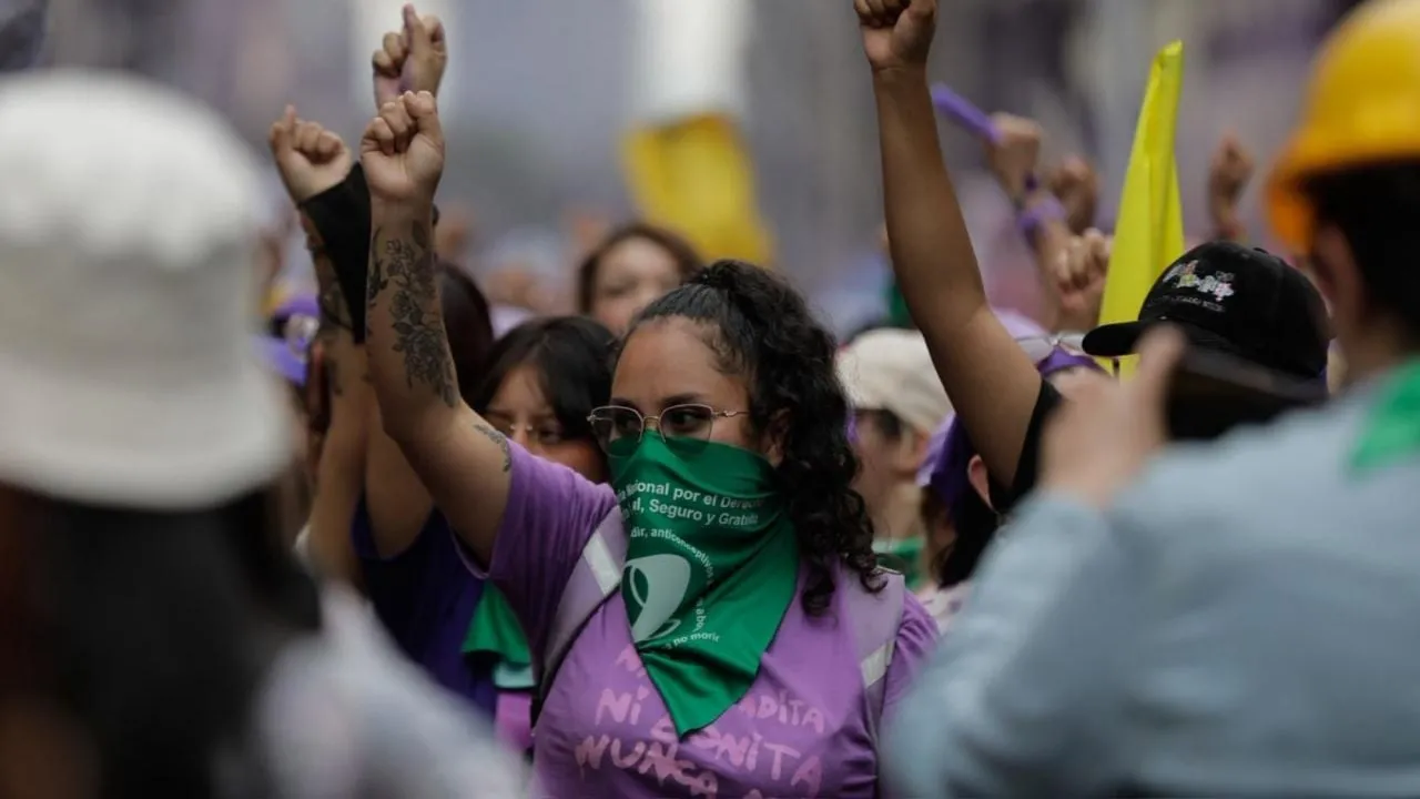 Admite gobernador de Coahuila acuerdos con colectivas para que marcha 8M no pasara de pintas