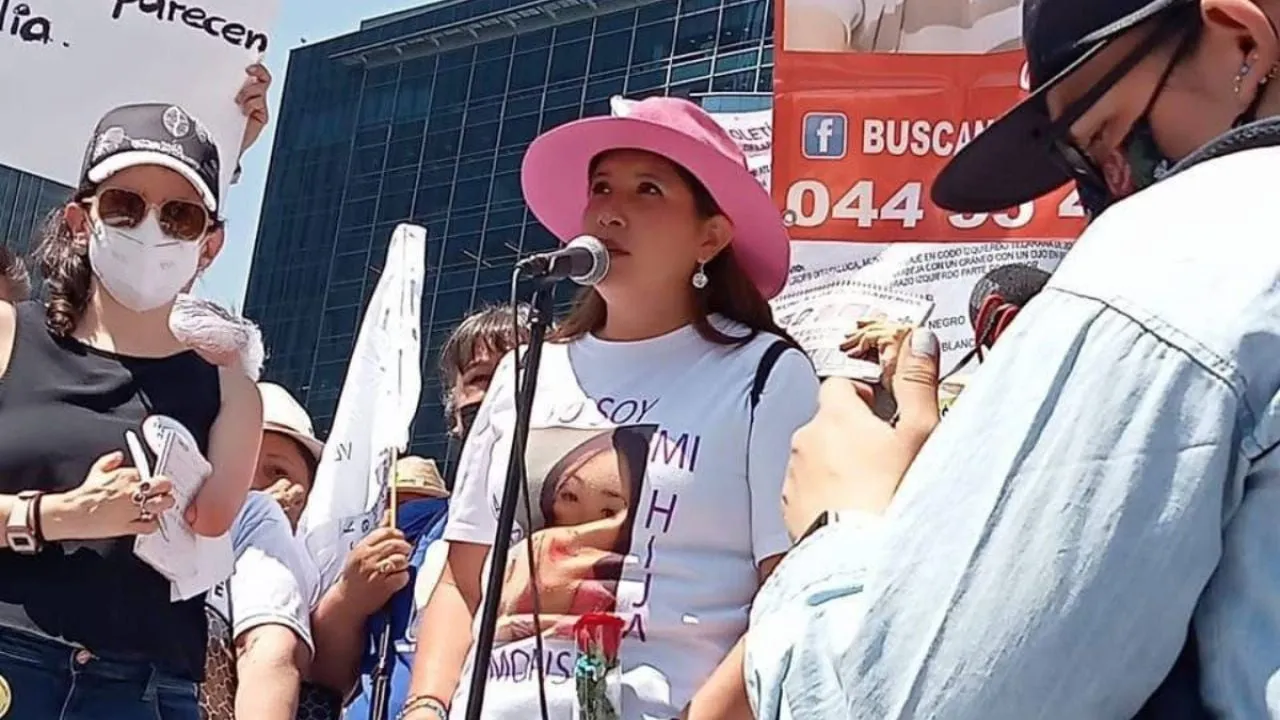 Madre buscadora recibe amenazas tras exhibir agresión de policías de la CDMX contra su hijo