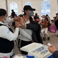 Anuncian resultados exitosos en pruebas de vacuna contra cáncer de piel