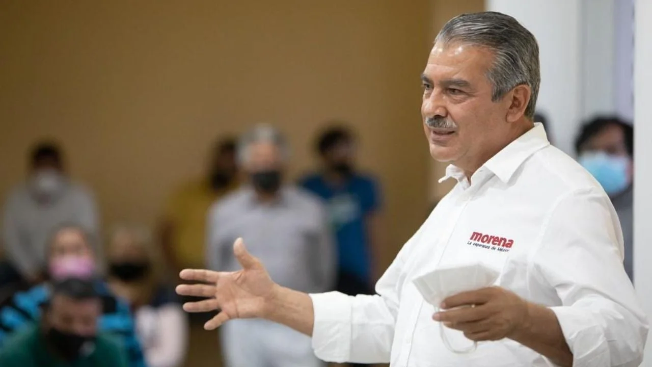 El senador morenista Raúl Morón declara como testigo por el homicidio de Carlos Manzo