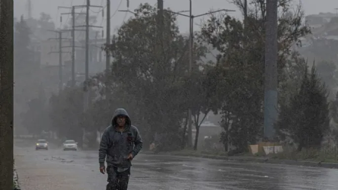 Frente frío 4 provocará este miércoles lluvias fuertes y heladas en los siguientes estados