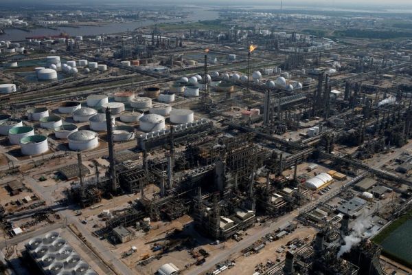 Checa cuanto pago PEMEX por refinería de Texas