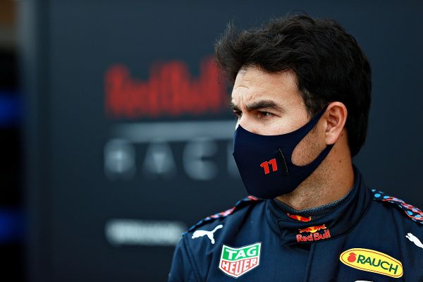 Checo Pérez: un ambiente muy diferente en Red Bull