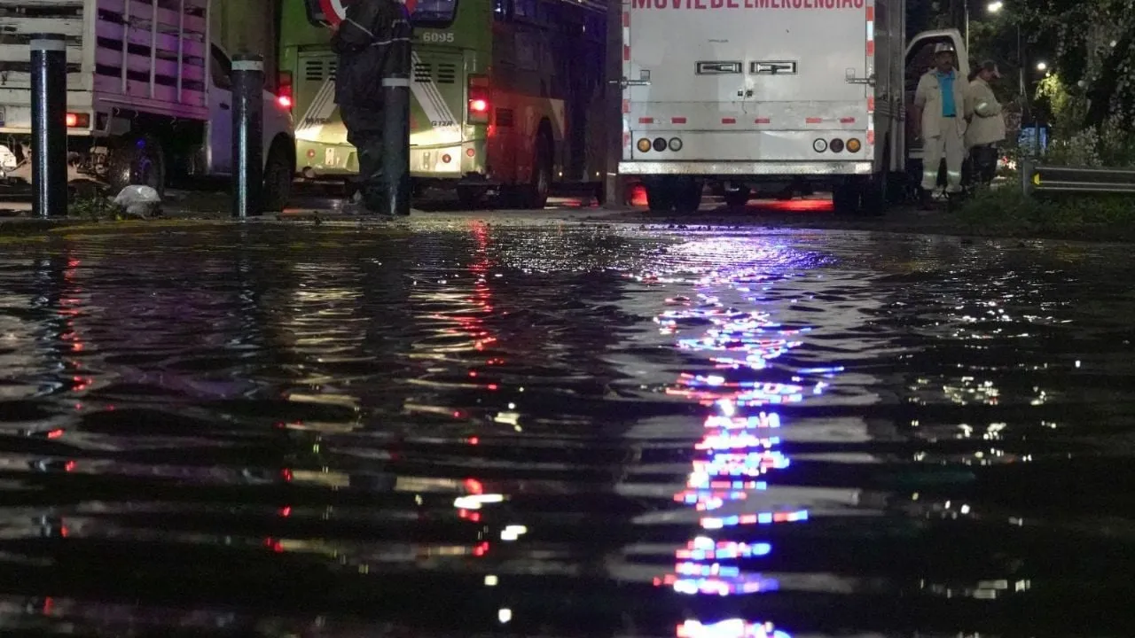 Lluvias fuertes e intensas no dan tregua: alerta para este miércoles en las siguientes entidades