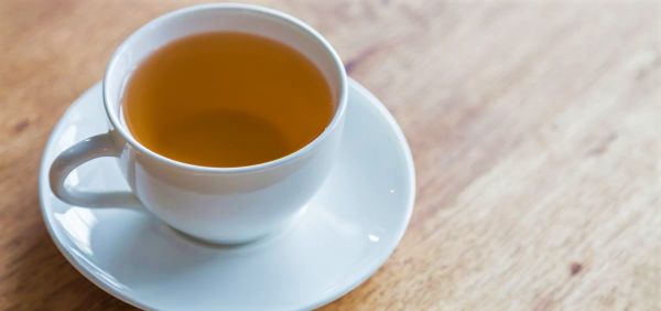 Cómo eliminar dolor de cabeza tomando té.