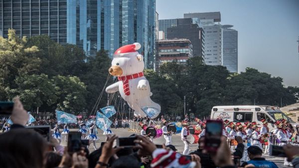 Anuncian desfile decembrino en CDMX