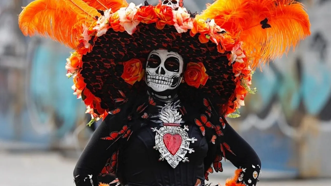 "Retorno al Mictlán": Un espectáculo que conmemora el Día de Muertos