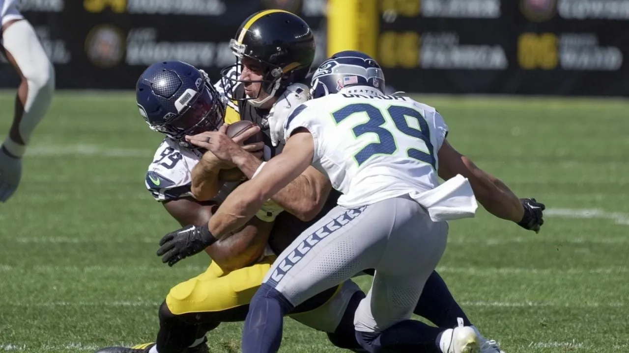 Los Seahawks aprovechan los errores de los Steelers y ganan 31-17