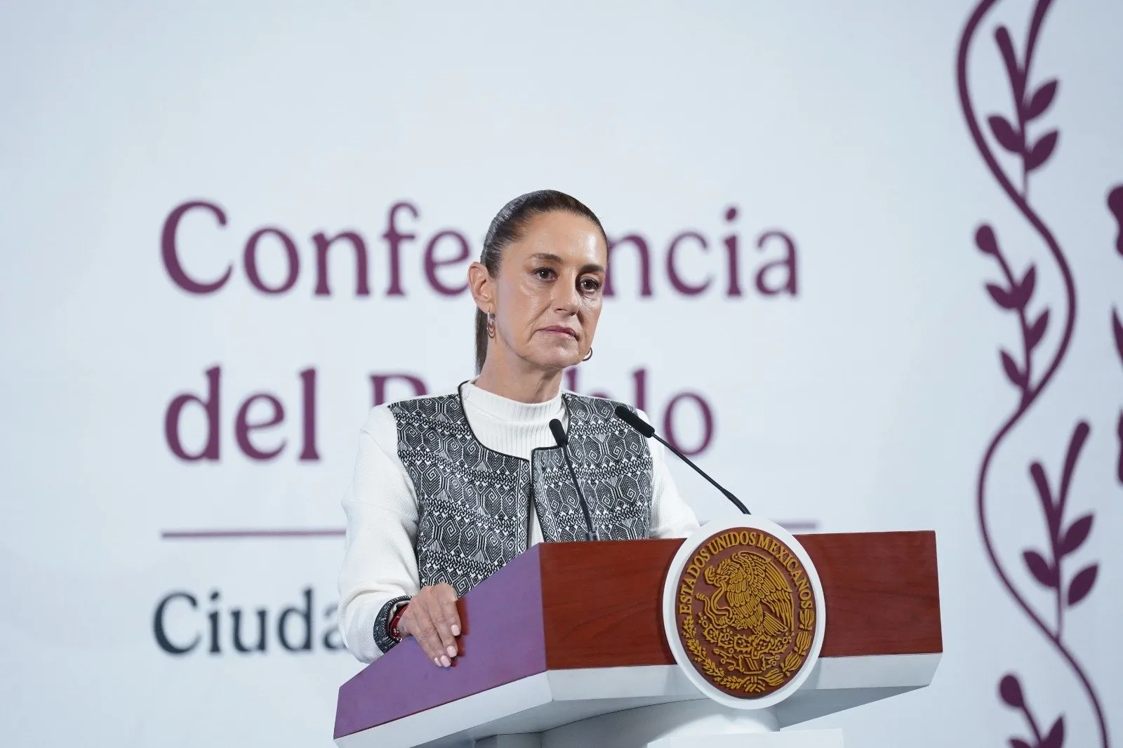 Sheinbaum pide no culpar a AMLO por campo de exterminio en Jalisco: “Ya déjenlo en paz”