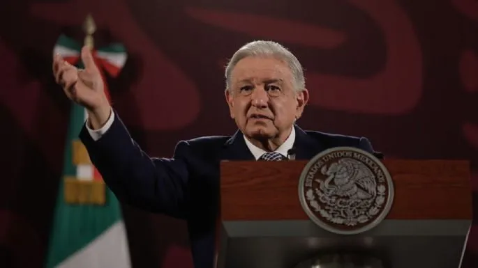 AMLO asegura que el rescate de la CFE es una "misión cumplida"