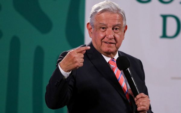 AMLO descarta vacunarse contra COVID19