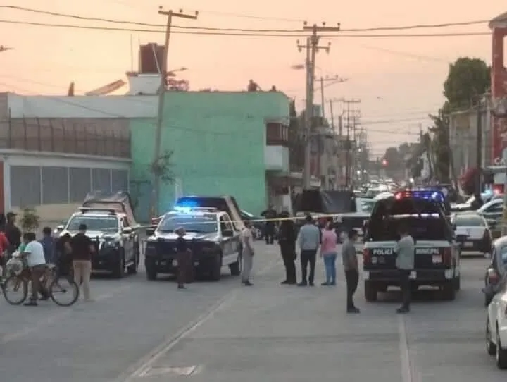 Asesinan a balazos a hombre y su bebé en Tultitlán