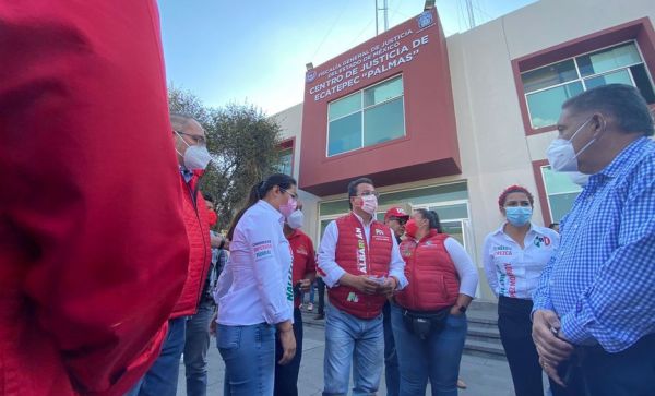 Ecatepec: Morenistas y Priistas se enfrentan a golpes