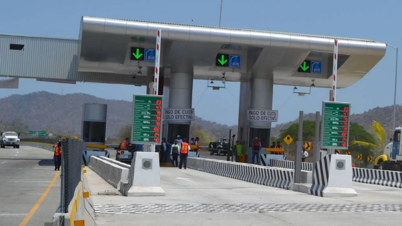 Empresa descalificada va por partidas desiertas en licitación de peaje en Capufe