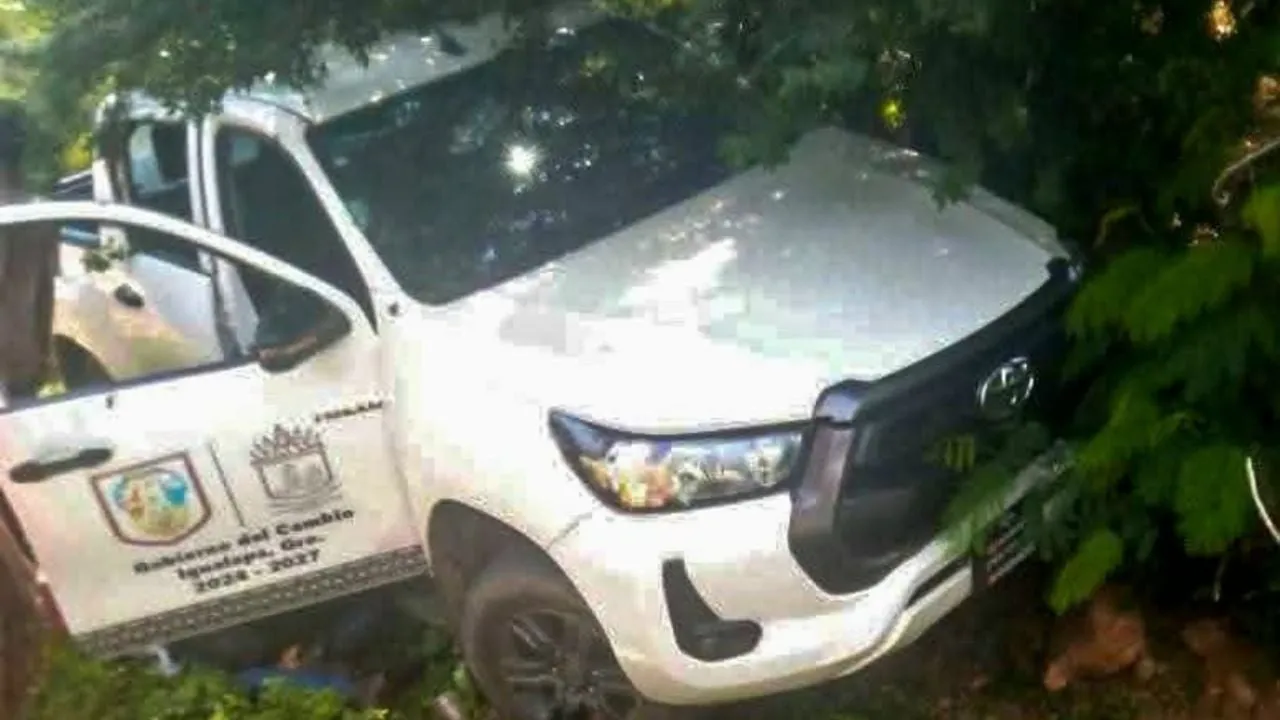 Emboscan y asesinan a cuatro escoltas del alcalde de Igualapa, Guerrero
