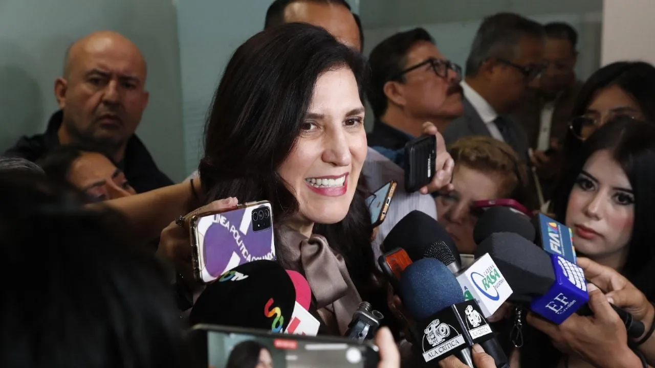 Kenia López pide a Adán Augusto y Araceli Brown que aclaren señalamientos en su contra