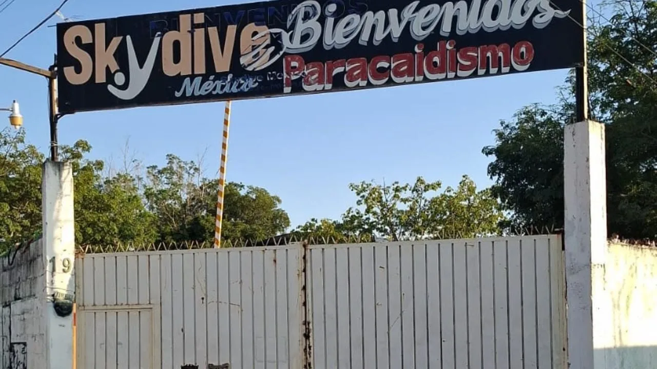 Muere mujer canadiense en accidente de paracaidismo en Tequesquitengo